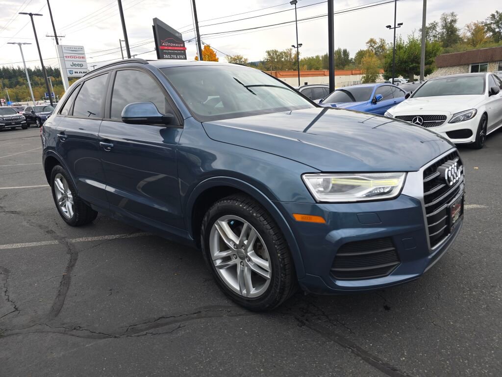 Used 2017 Audi Q3 2.0T Premium image 3