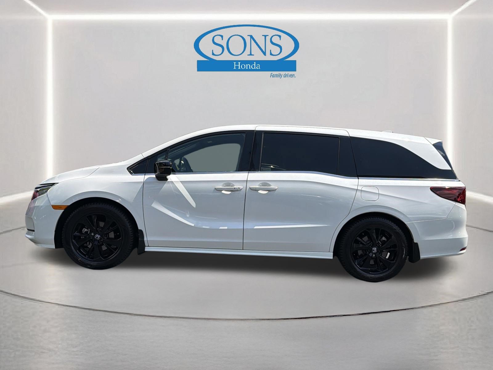 Certified 2024 Honda Odyssey Sport image 22