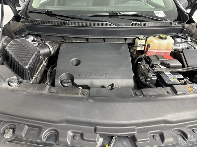 Used 2018 Buick Enclave Essence AWD/4WD image 29