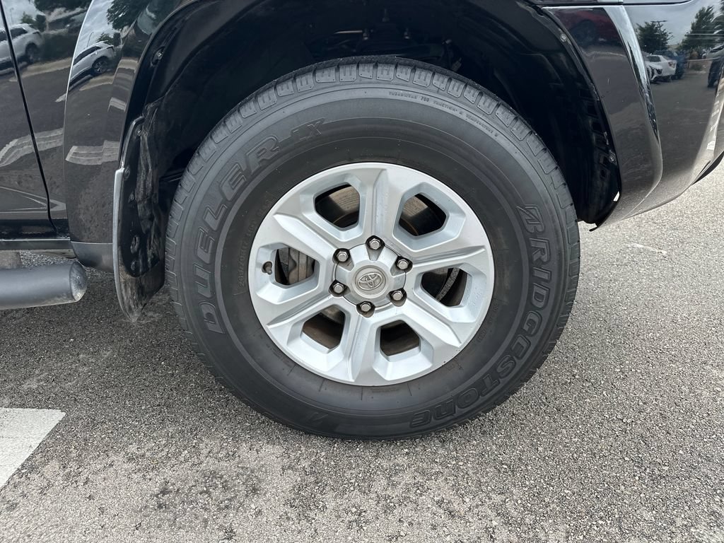 Used 2018 Toyota 4Runner SR5 Premium AWD/4WD image 13