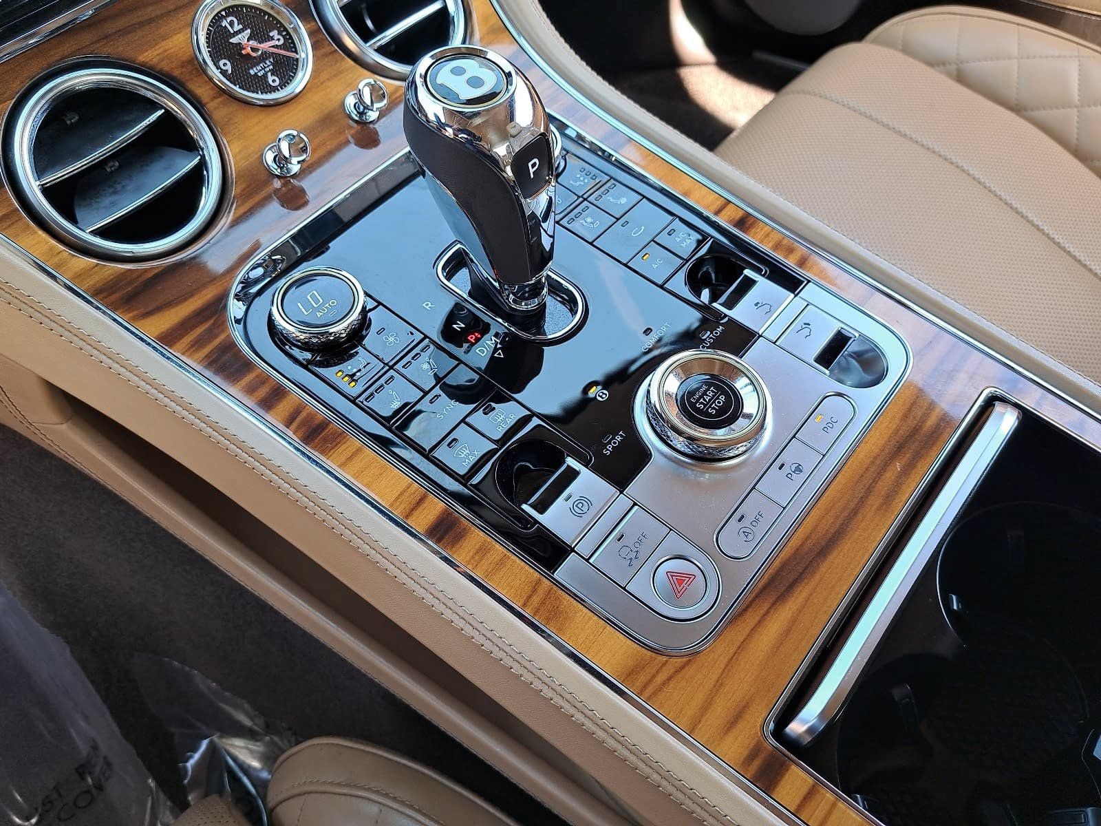 Used 2020 Bentley Continental GT AWD/4WD image 27