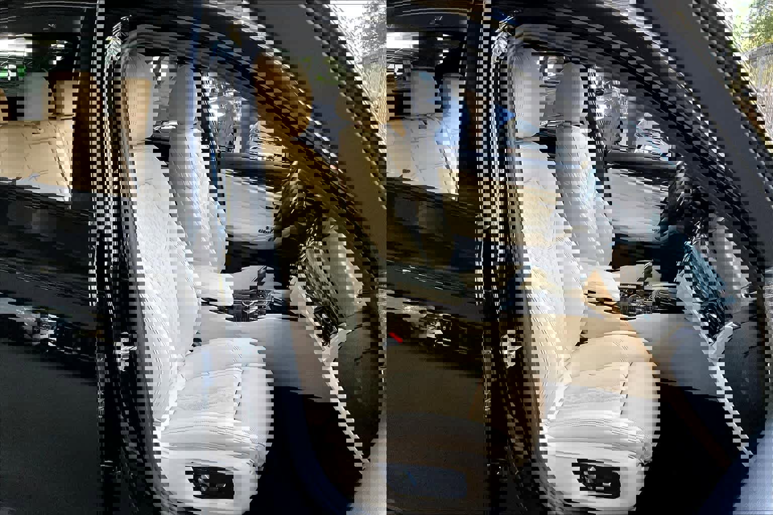 Used 2022 BMW 540i w/ M Sport Package image 7