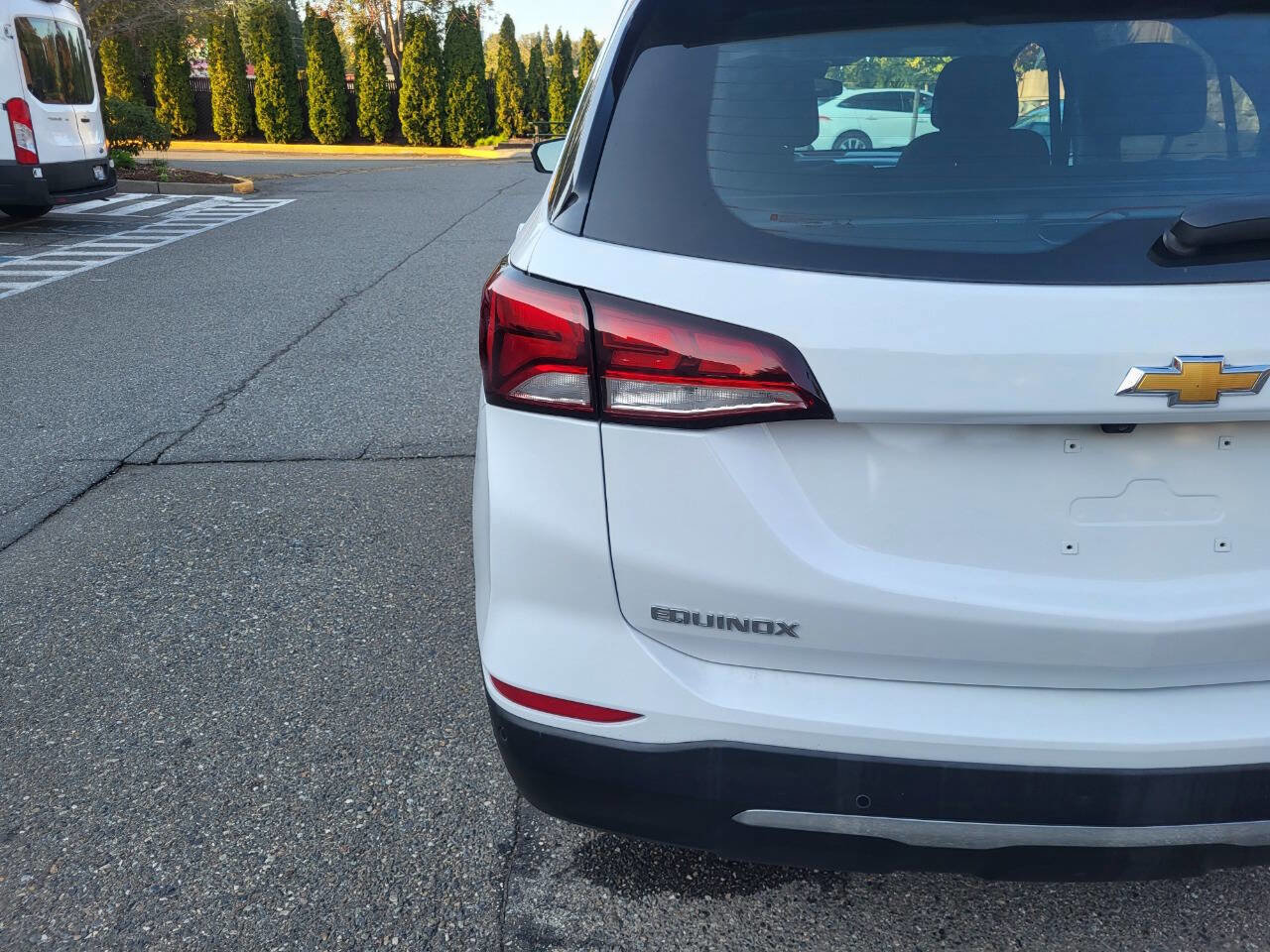 Used 2024 Chevrolet Equinox LS w/ LS Convenience Package image 10