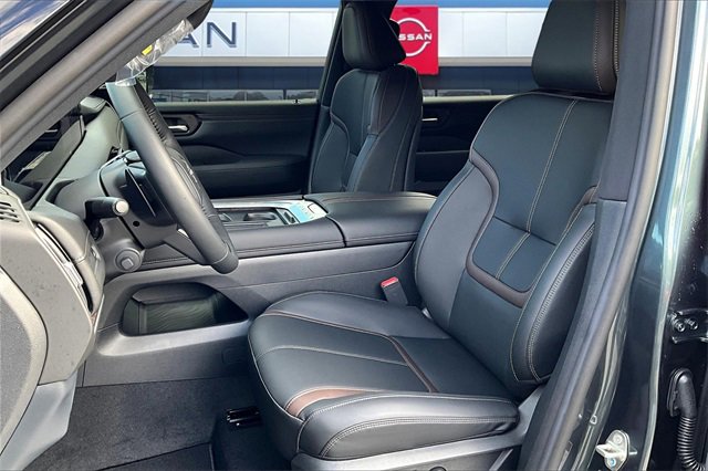 New 2026 Nissan Armada SL image 9