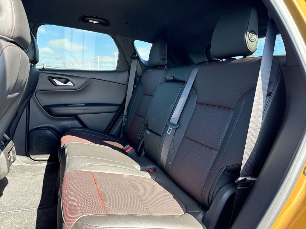 Used 2019 Chevrolet Blazer RS FWD image 23