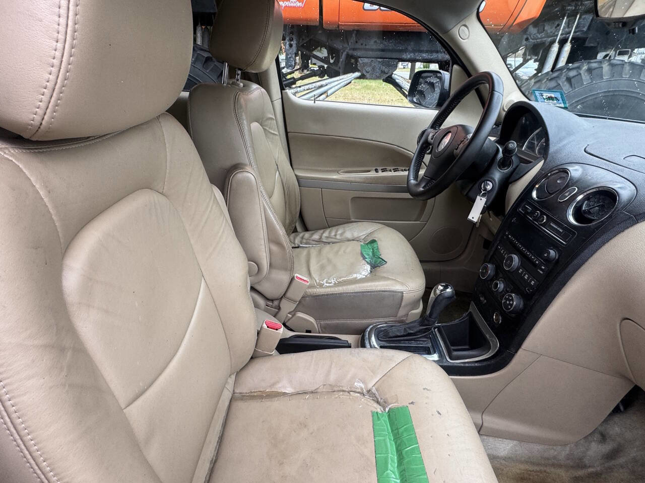 Used 2010 Chevrolet HHR LT image 16