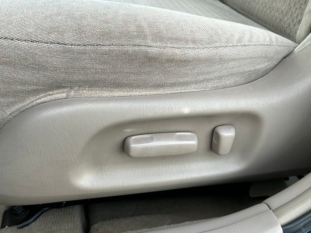 Used 2003 Toyota Camry image 15