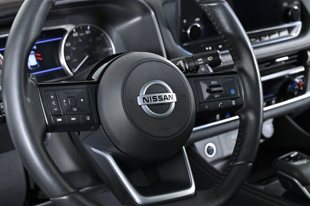 Used 2021 Nissan Rogue SL w/ Premium Package image 13