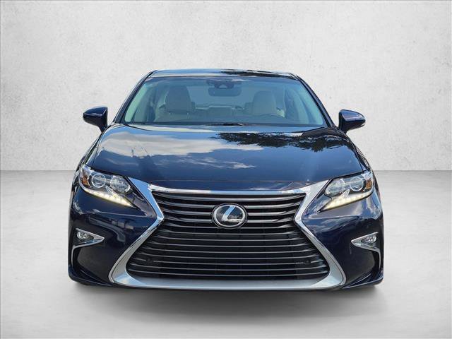 Used 2017 Lexus ES 350 FWD image 2