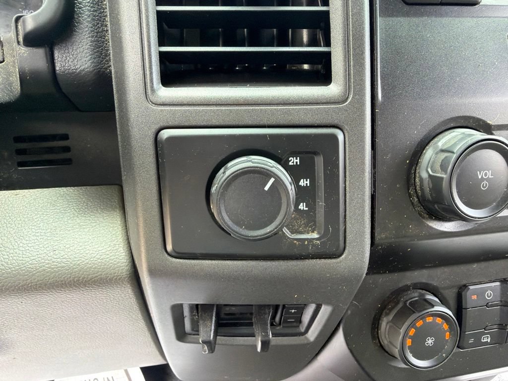 Used 2022 Ford F350 XL w/ Power Equipment Group AWD/4WD image 24