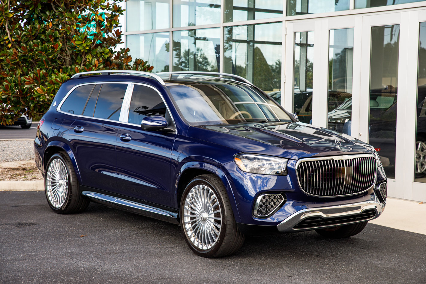 Used 2026 Mercedes-Benz Maybach GLS 600 4MATIC image 45