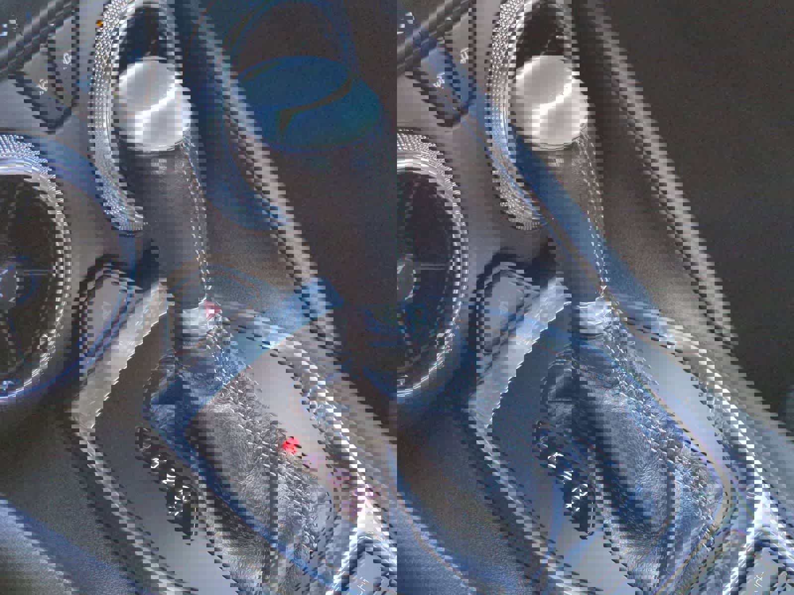 Used 2020 Chevrolet Camaro LT image 33