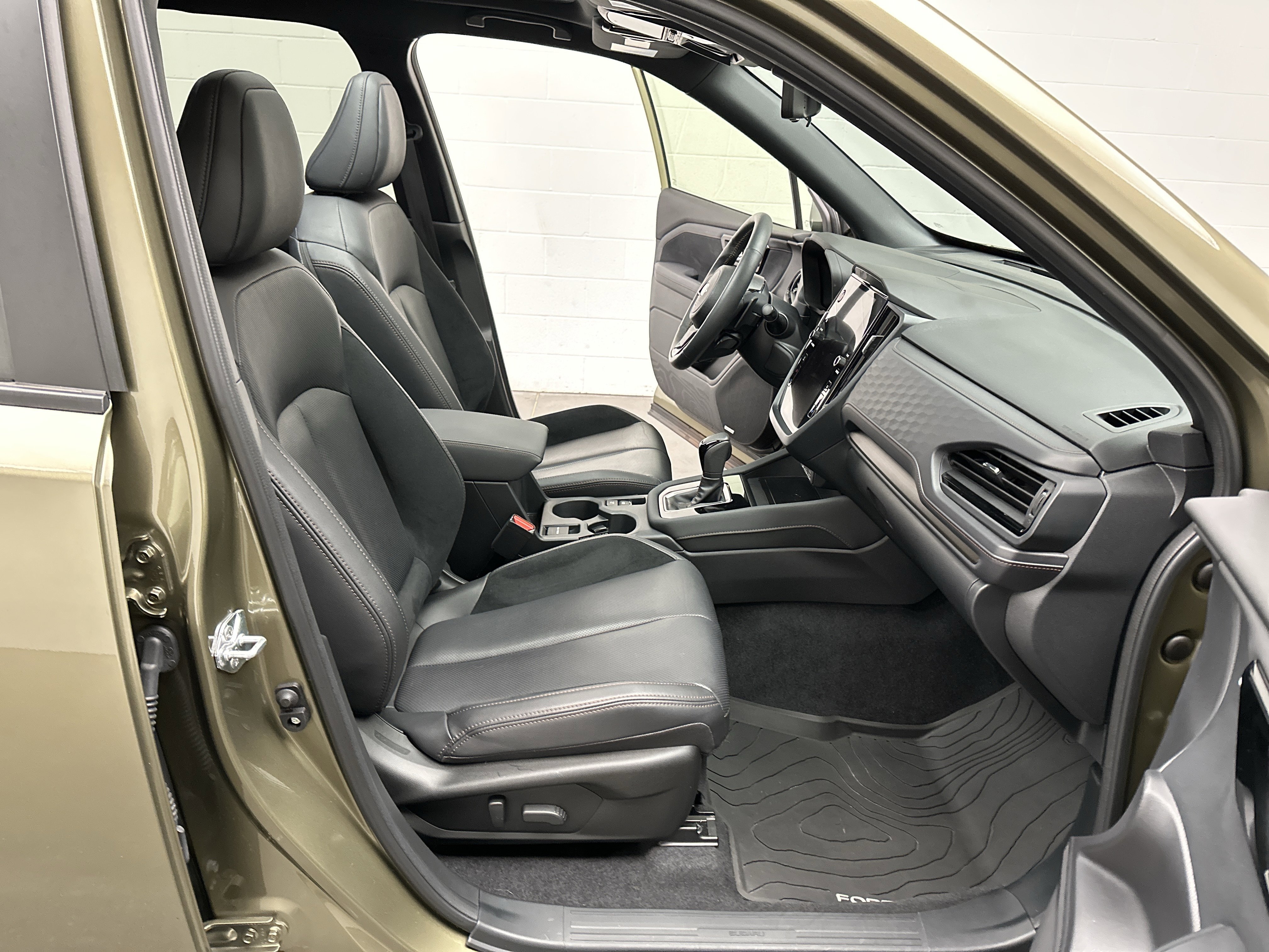 Certified 2025 Subaru Forester Touring image 25