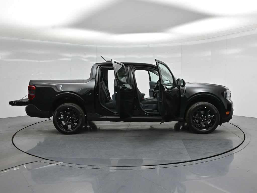 New 2026 Ford Maverick Lariat AWD/4WD image 4