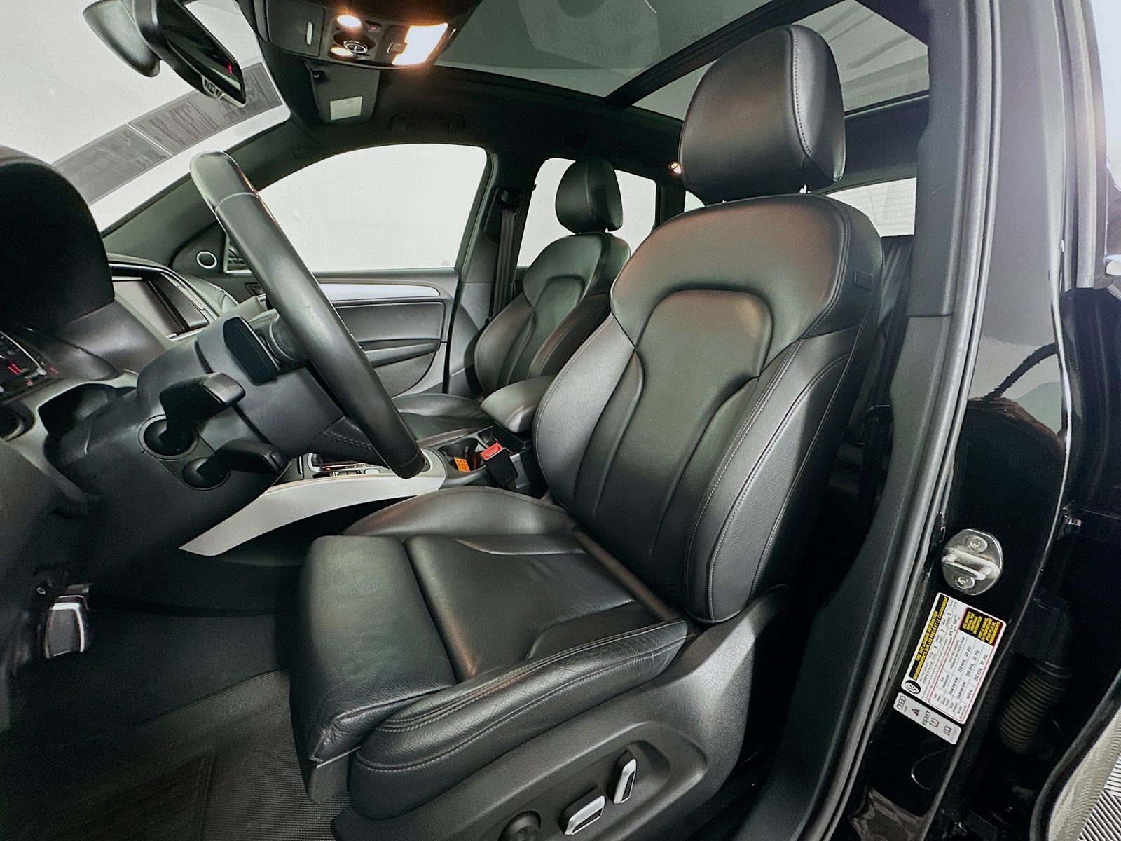 Used 2017 Audi Q5 2.0T Premium Plus w/ Technology Package AWD/4WD image 22