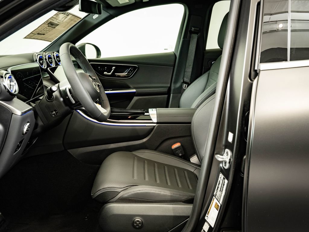 New 2026 Mercedes-Benz GLC 300 4MATIC image 23