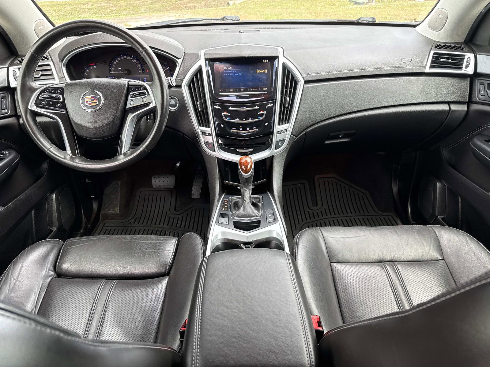 Used 2016 Cadillac SRX Performance w/ Midnight Edition Package FWD image 18