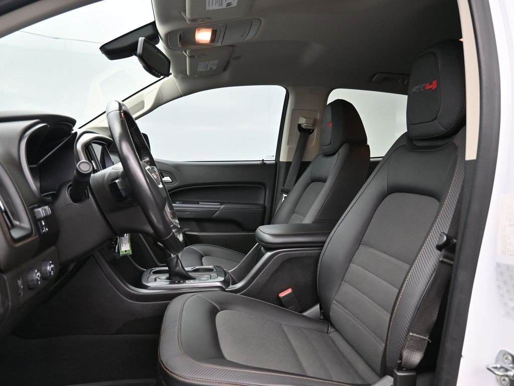 Used 2022 GMC Canyon AT4 image 10