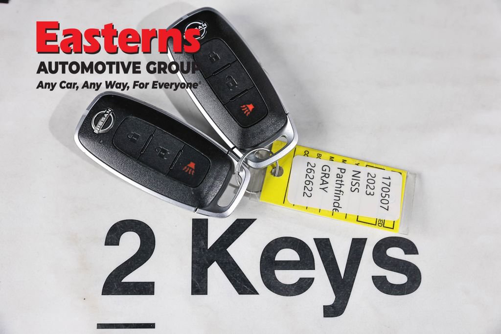 Used 2023 Nissan Pathfinder S AWD/4WD image 25