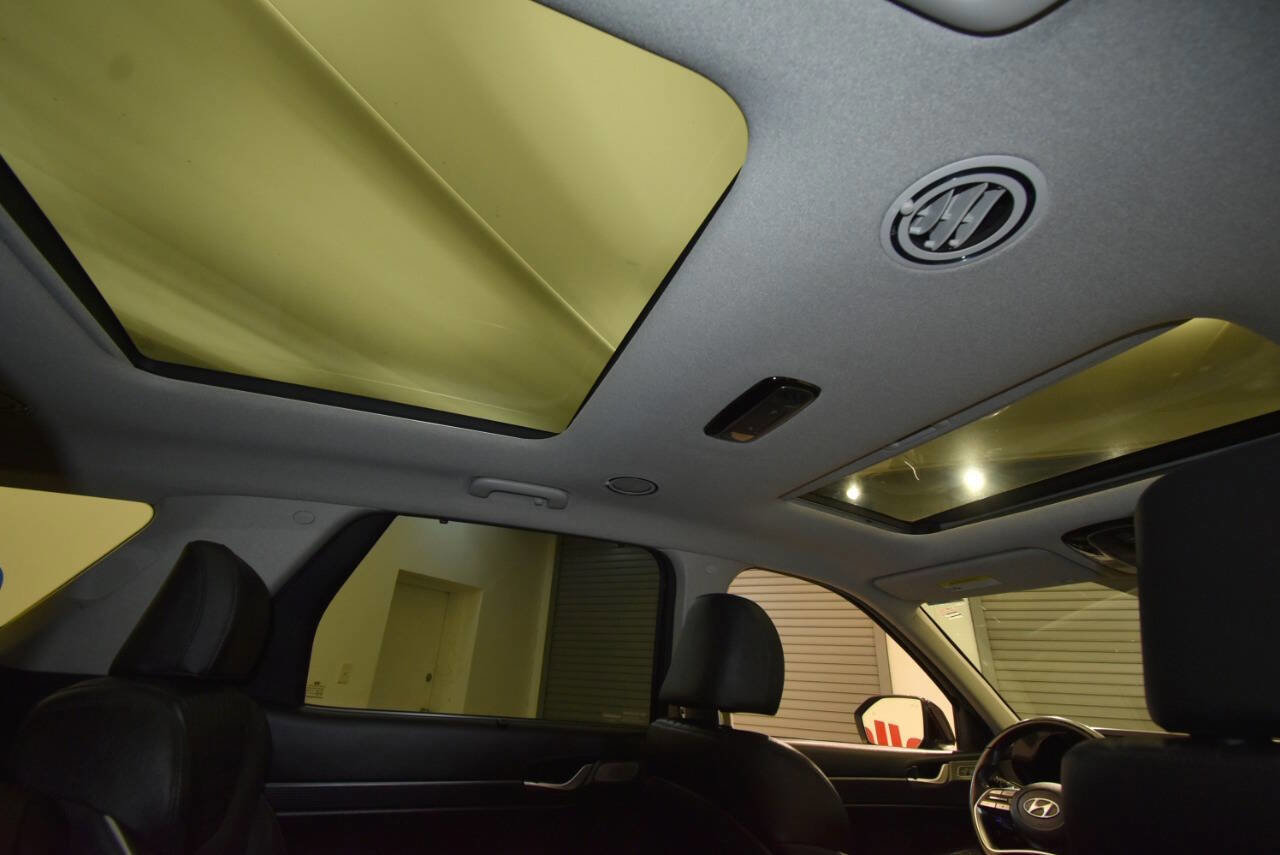 Used 2024 Hyundai Palisade Limited image 18