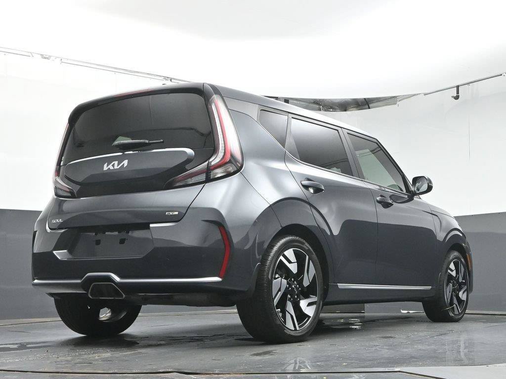 Used 2023 Kia Soul GT-Line w/ GT-Line Technology Package FWD image 38