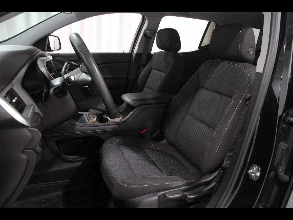 Certified 2022 GMC Acadia SLE FWD image 5