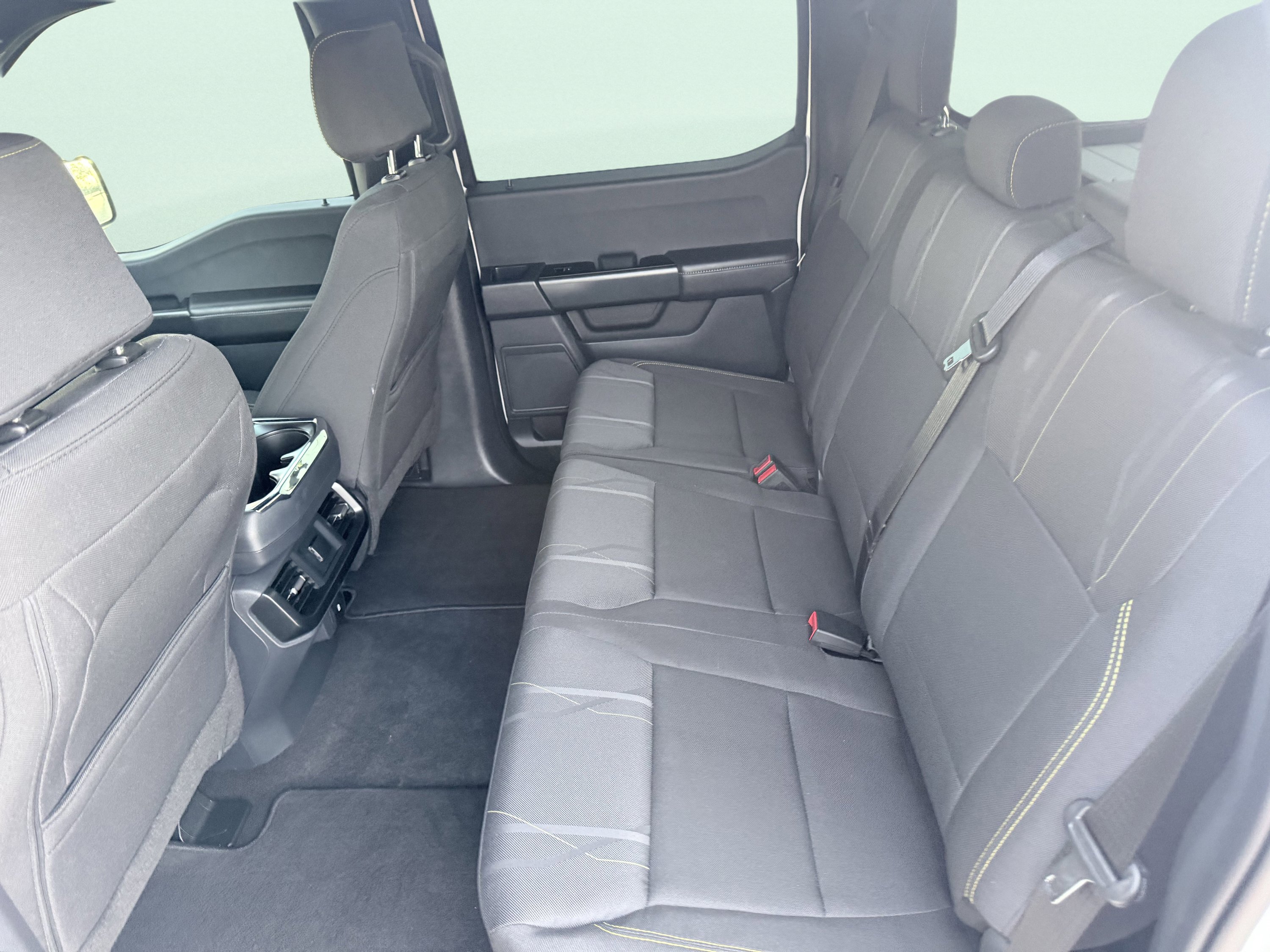 Used 2025 Ford F150 STX image 23