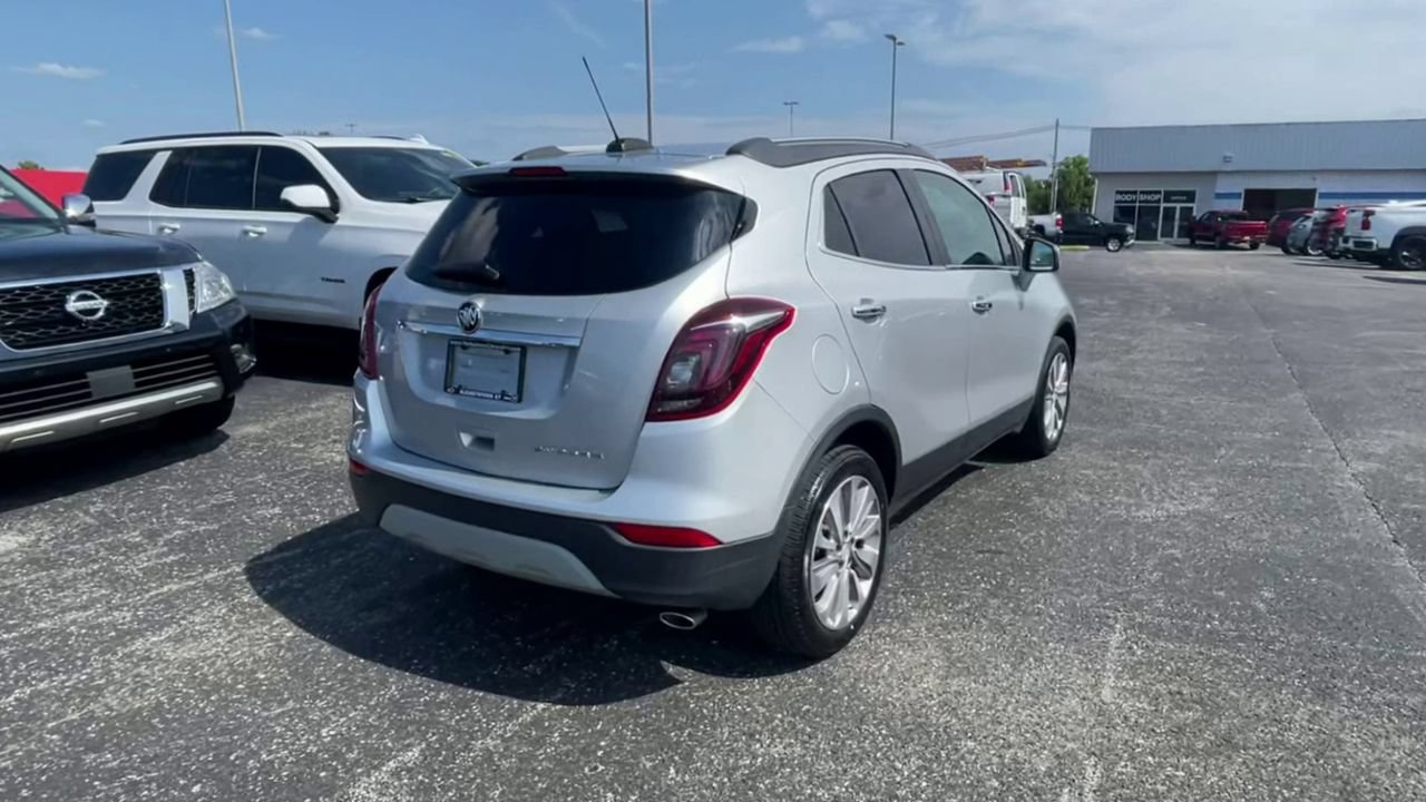 Used 2020 Buick Encore Preferred w/ Safety Package FWD image 9