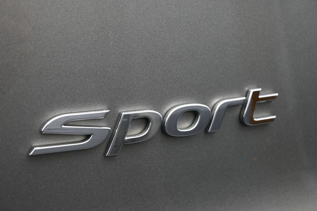 Used 2018 Hyundai Santa Fe Sport w/ 2.4L Value Package 02 FWD image 14