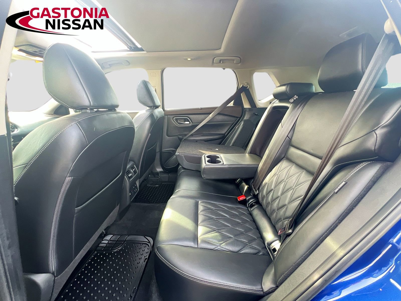 Used 2021 Nissan Rogue Platinum image 33