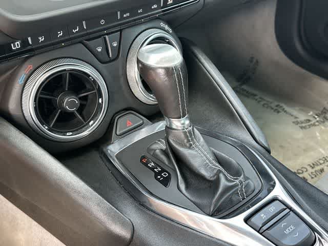 Used 2022 Chevrolet Camaro LT RWD image 30
