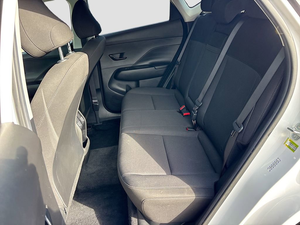 Used 2025 Hyundai Kona SEL image 22