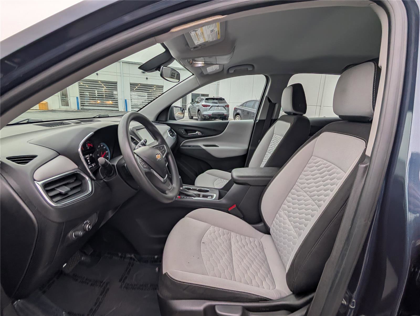 Used 2018 Chevrolet Equinox LS image 14