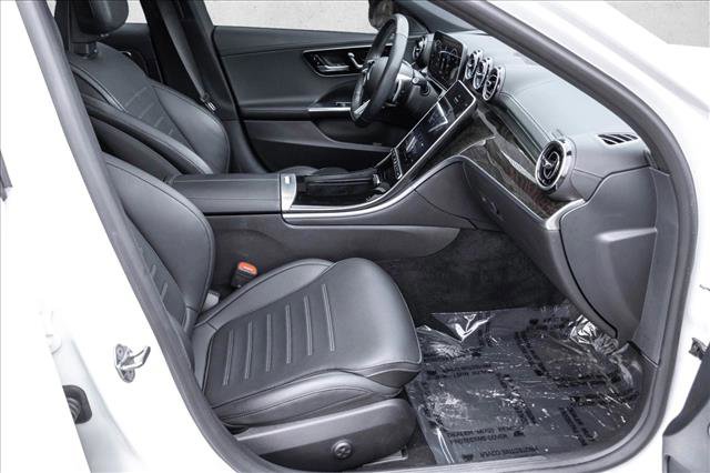 Used 2023 Mercedes-Benz C 300 4MATIC Sedan image 24