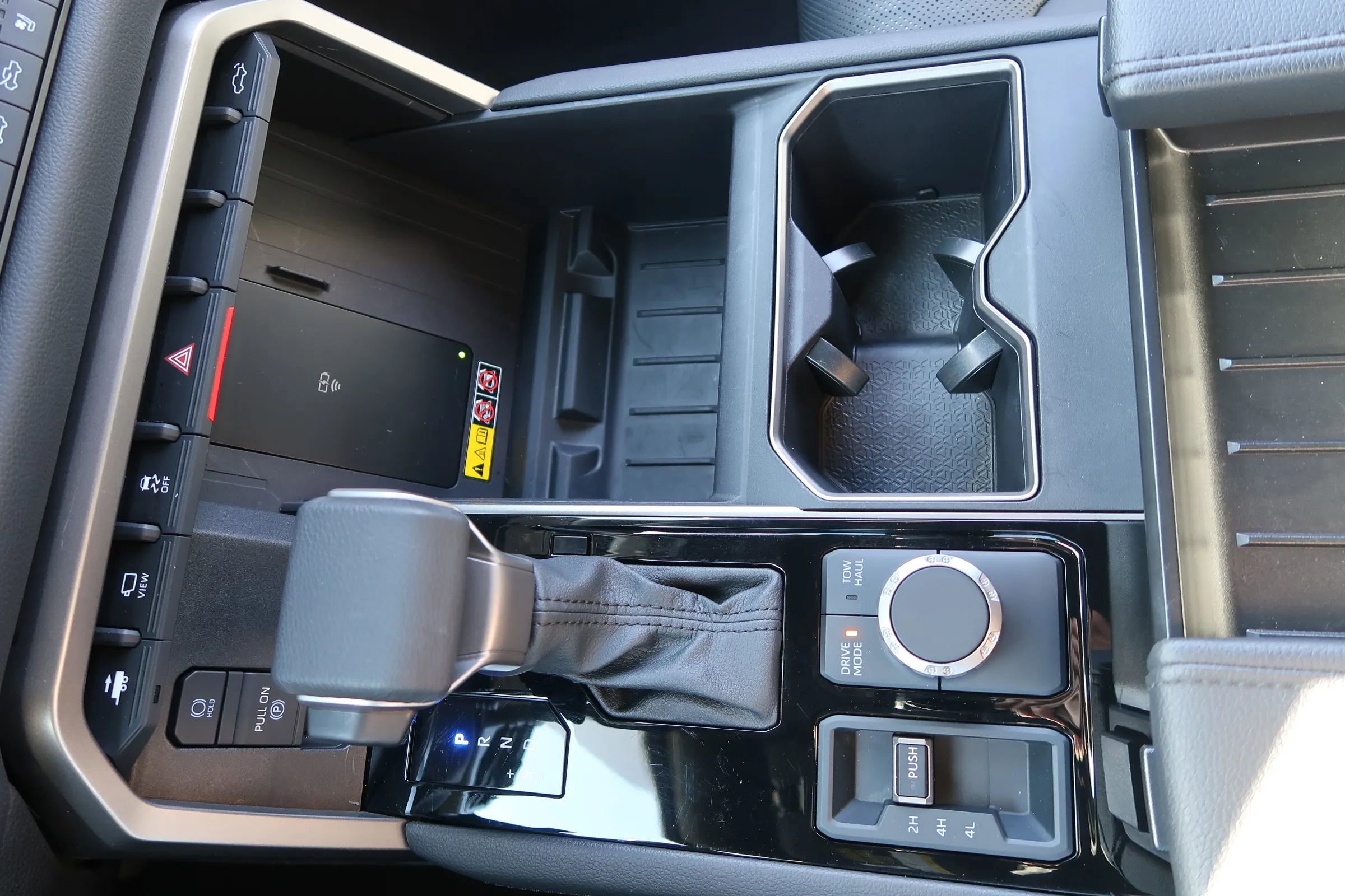 Used 2025 Toyota Tundra Limited image 33