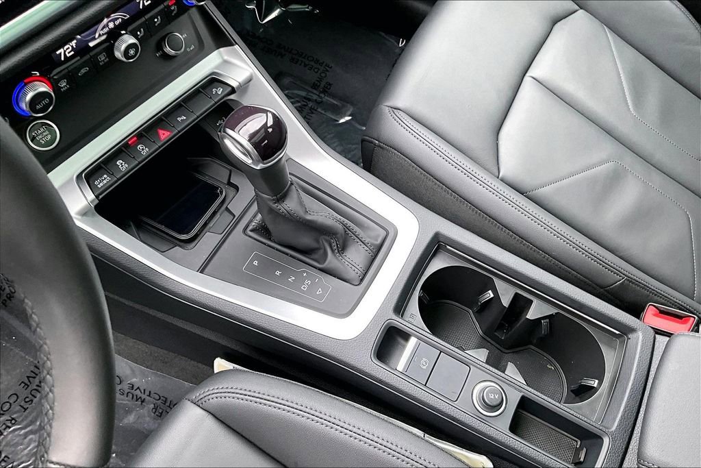 Used 2025 Audi Q3 2.0T Premium w/ Convenience Package image 18