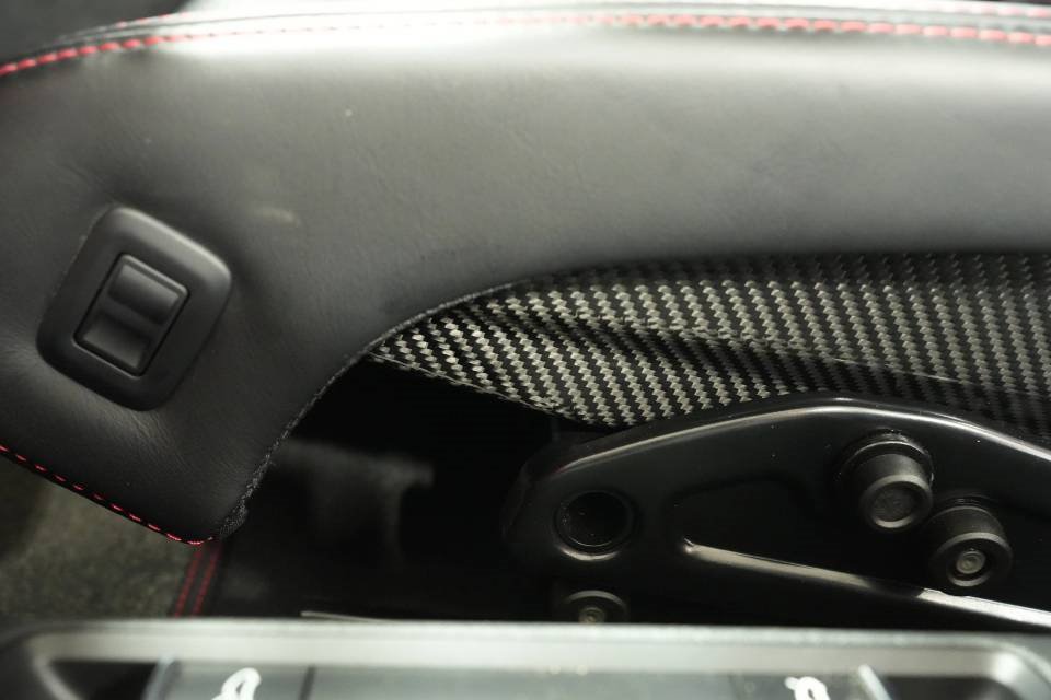 Used 2019 Porsche 911 Speedster image 34