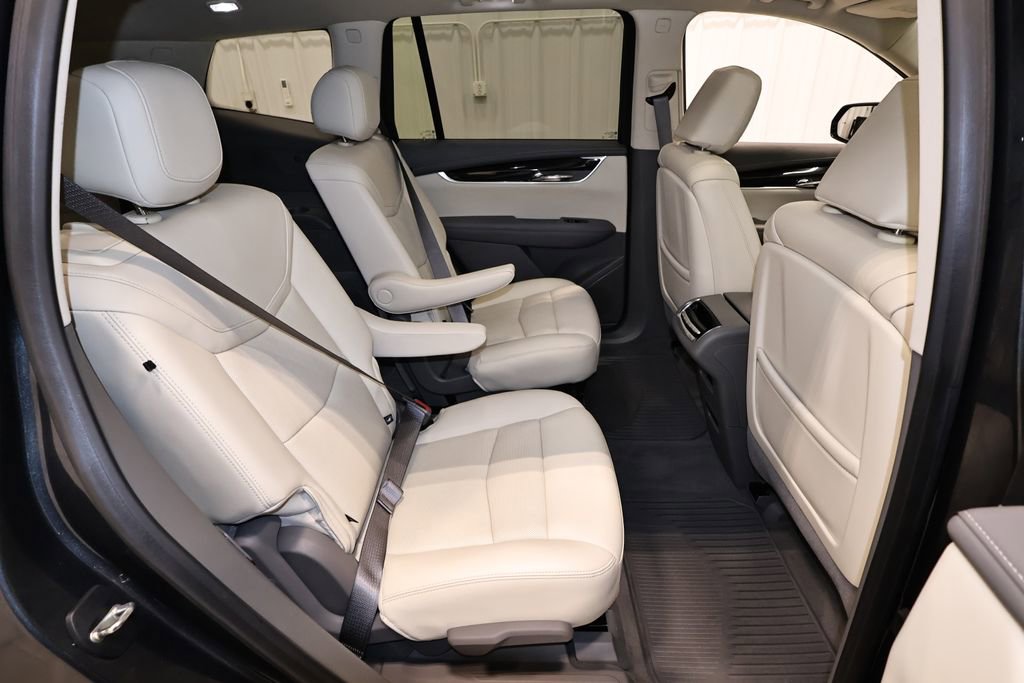 Used 2021 Cadillac XT6 Premium Luxury AWD/4WD image 20