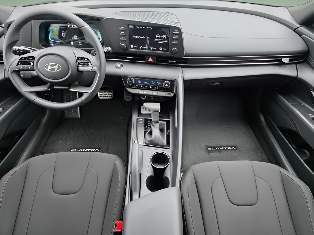 New 2026 Hyundai Elantra Sport FWD image 15