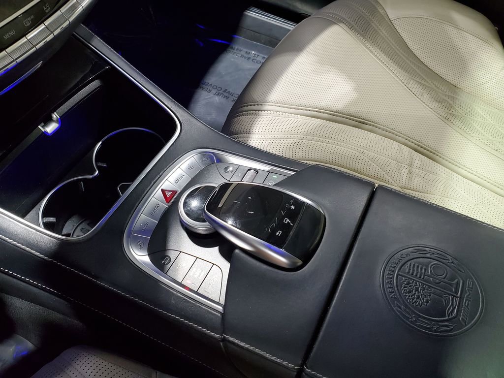 Used 2015 Mercedes-Benz S 65 AMG Sedan image 37