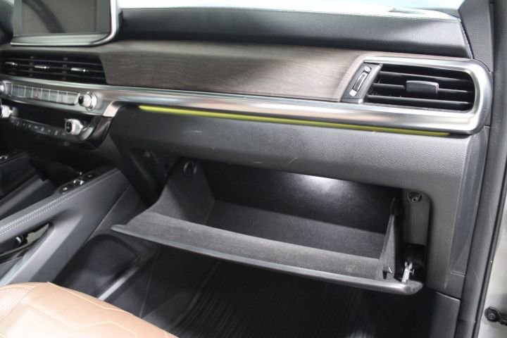 Used 2022 Kia Telluride SX w/ SX Prestige Package image 30