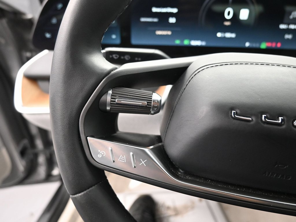 Used 2024 Lucid Air Touring image 19