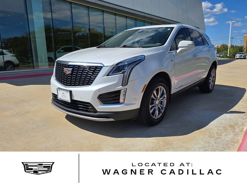 Used 2022 Cadillac XT5 Premium Luxury w/ Technology Package FWD image 1