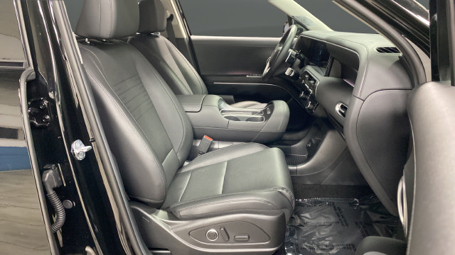 Certified 2026 Hyundai Palisade Limited AWD/4WD image 24
