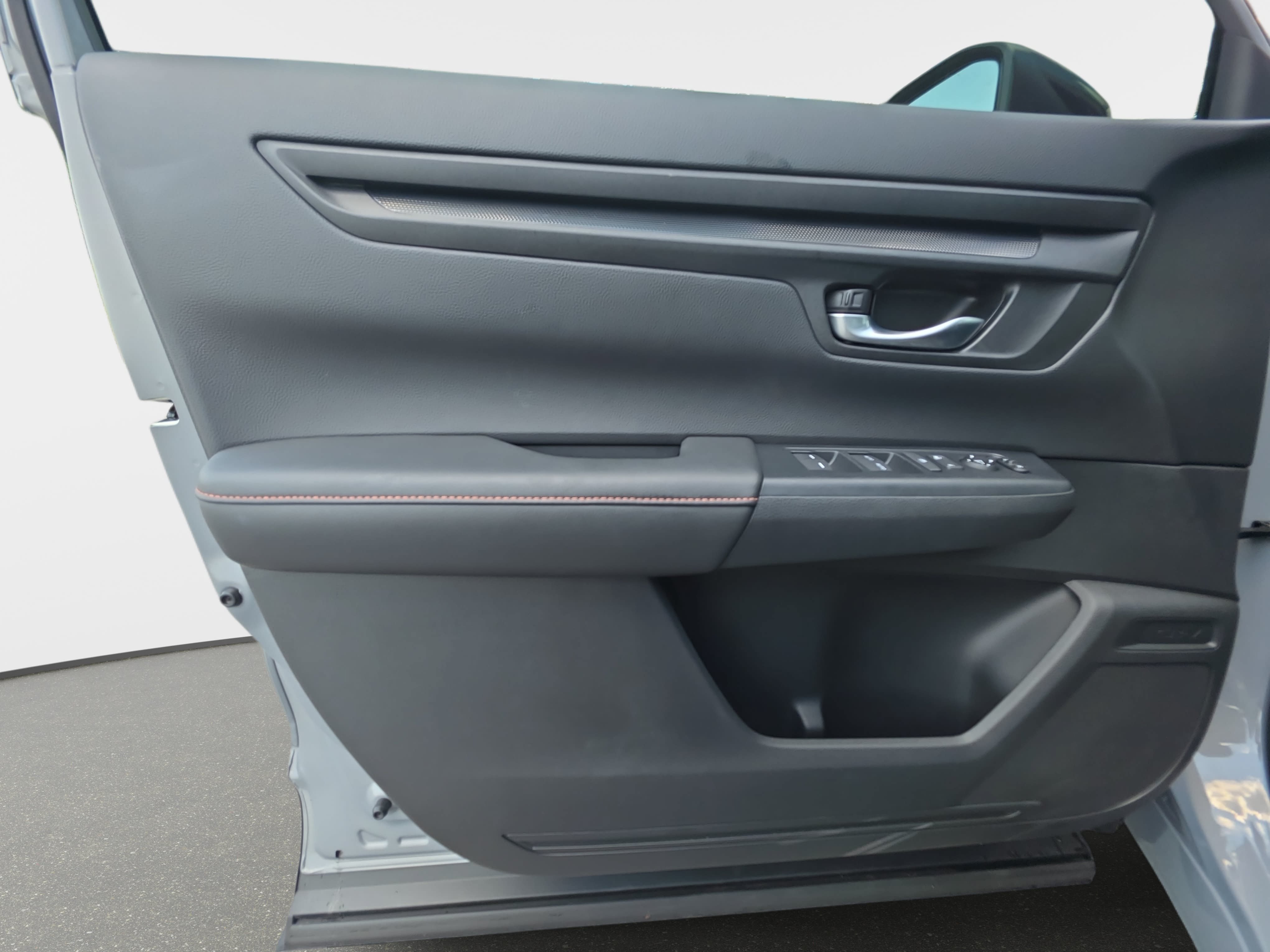 Used 2024 Honda CR-V Sport image 26