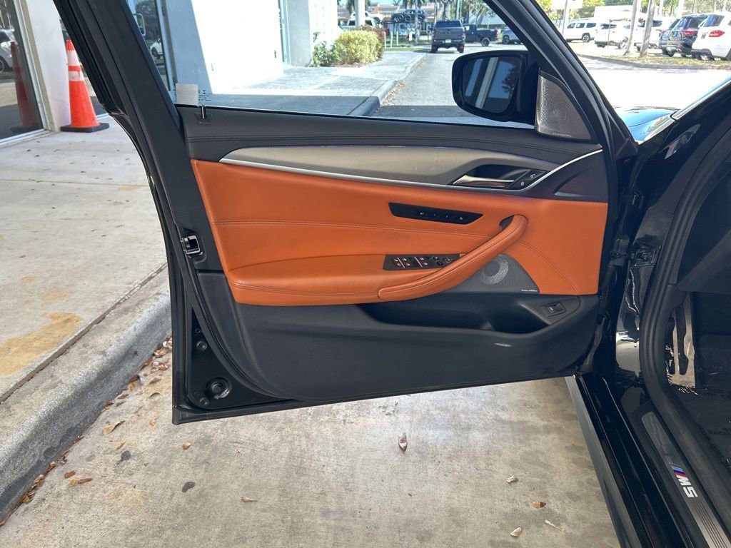 Used 2020 BMW M5 w/ Executive Package image 45