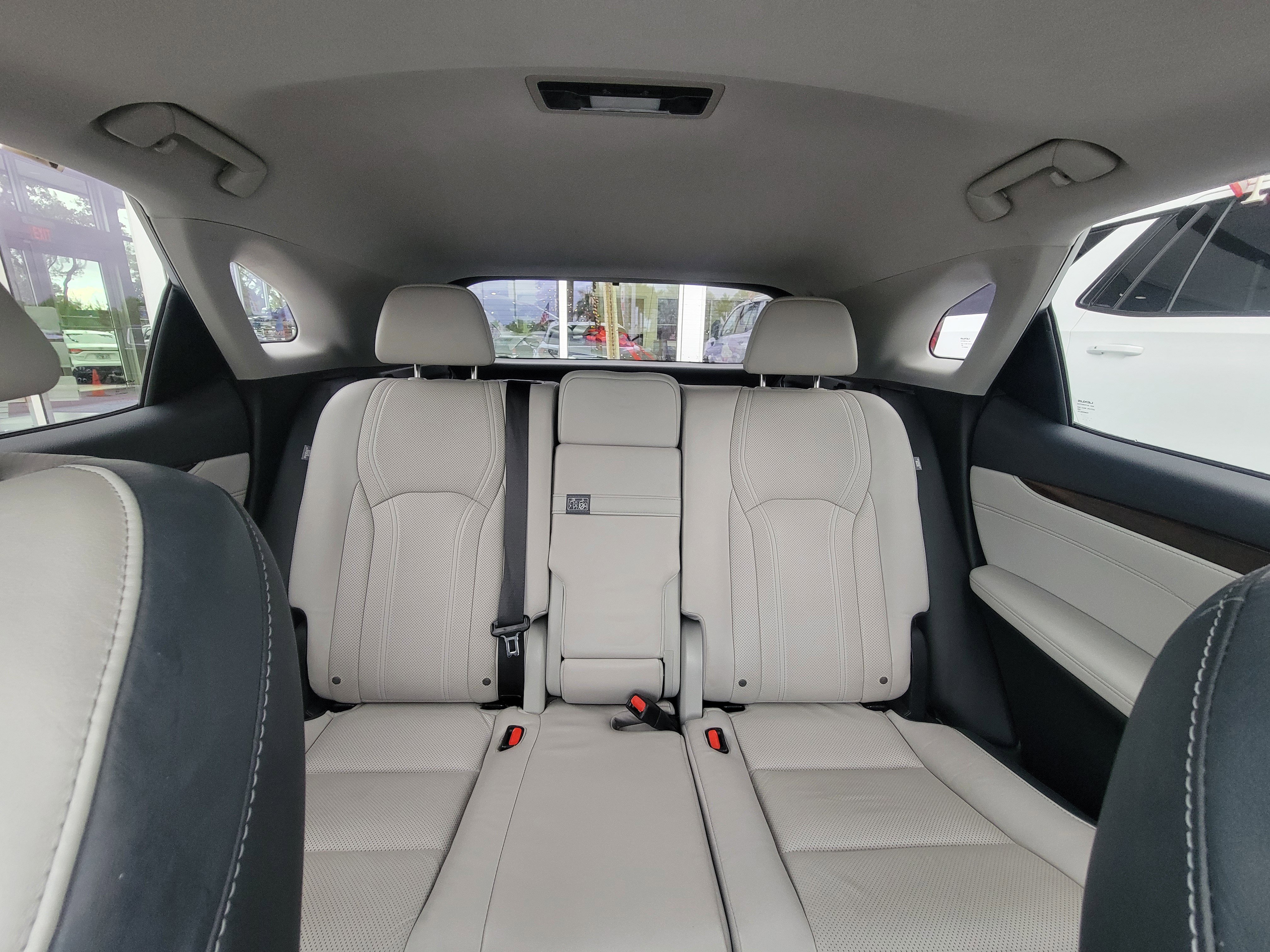 Used 2018 Lexus RX 350 FWD image 17