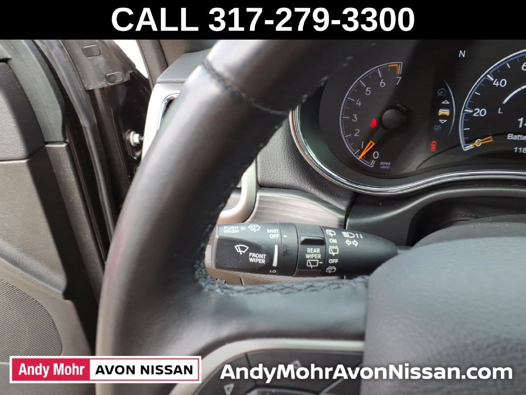 Used 2019 Jeep Grand Cherokee Altitude AWD/4WD image 22