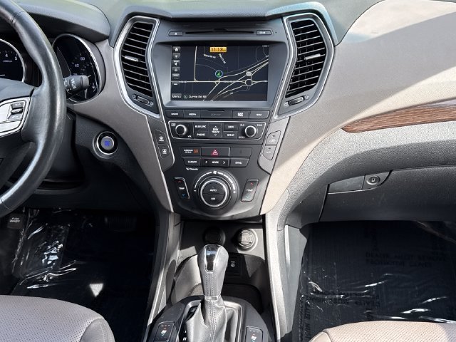 Used 2017 Hyundai Santa Fe Sport w/ 2.4L Tech Package 04 AWD/4WD image 10