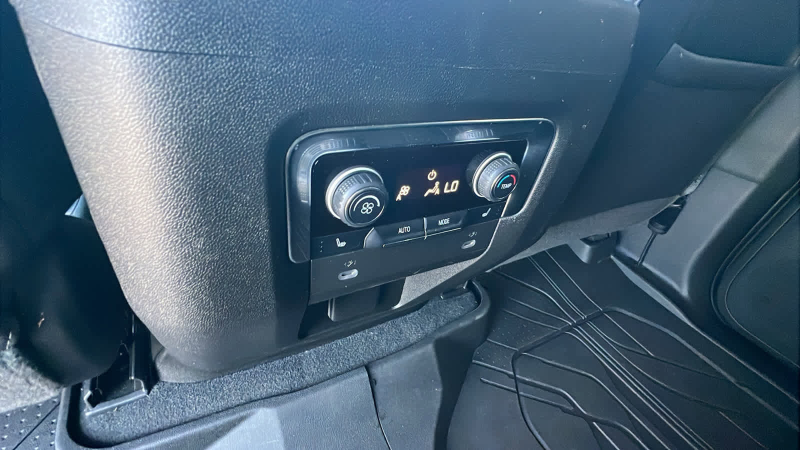 Certified 2022 Chevrolet Tahoe RST w/ Sport Performance Package image 25